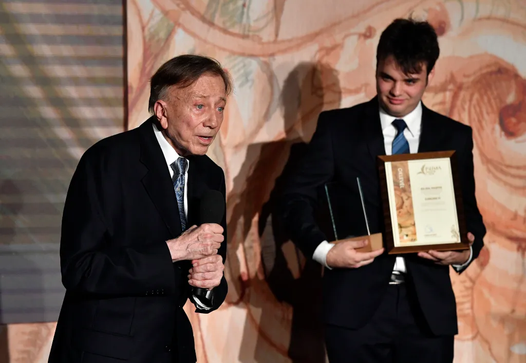 VÁSÁRY Tamás
Junior Prim a díj 2018 
