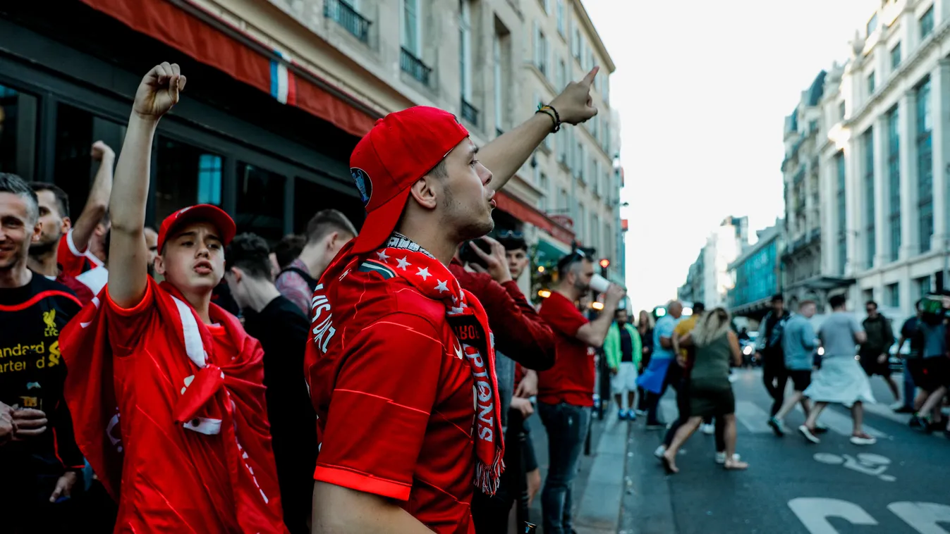 FRANCE – EVE OF THE CHAMPIONS LEAGUE FINAL Paris liverpool real madrid supporters Horizontal CHAMPIONS LEAGUE EXTERIOR VIEW FINAL FOOTBALL SPORT TEAM 