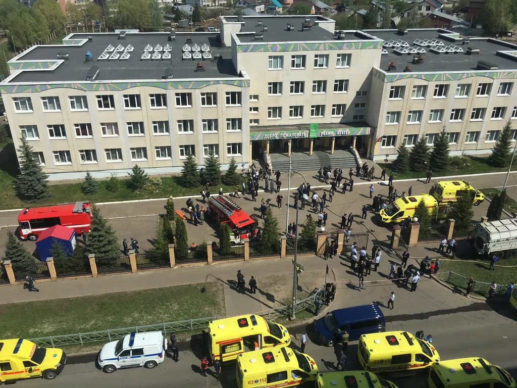 Iskolai lövöldözés Kazanyban, hét diák és egy tanár meghalt galéria 