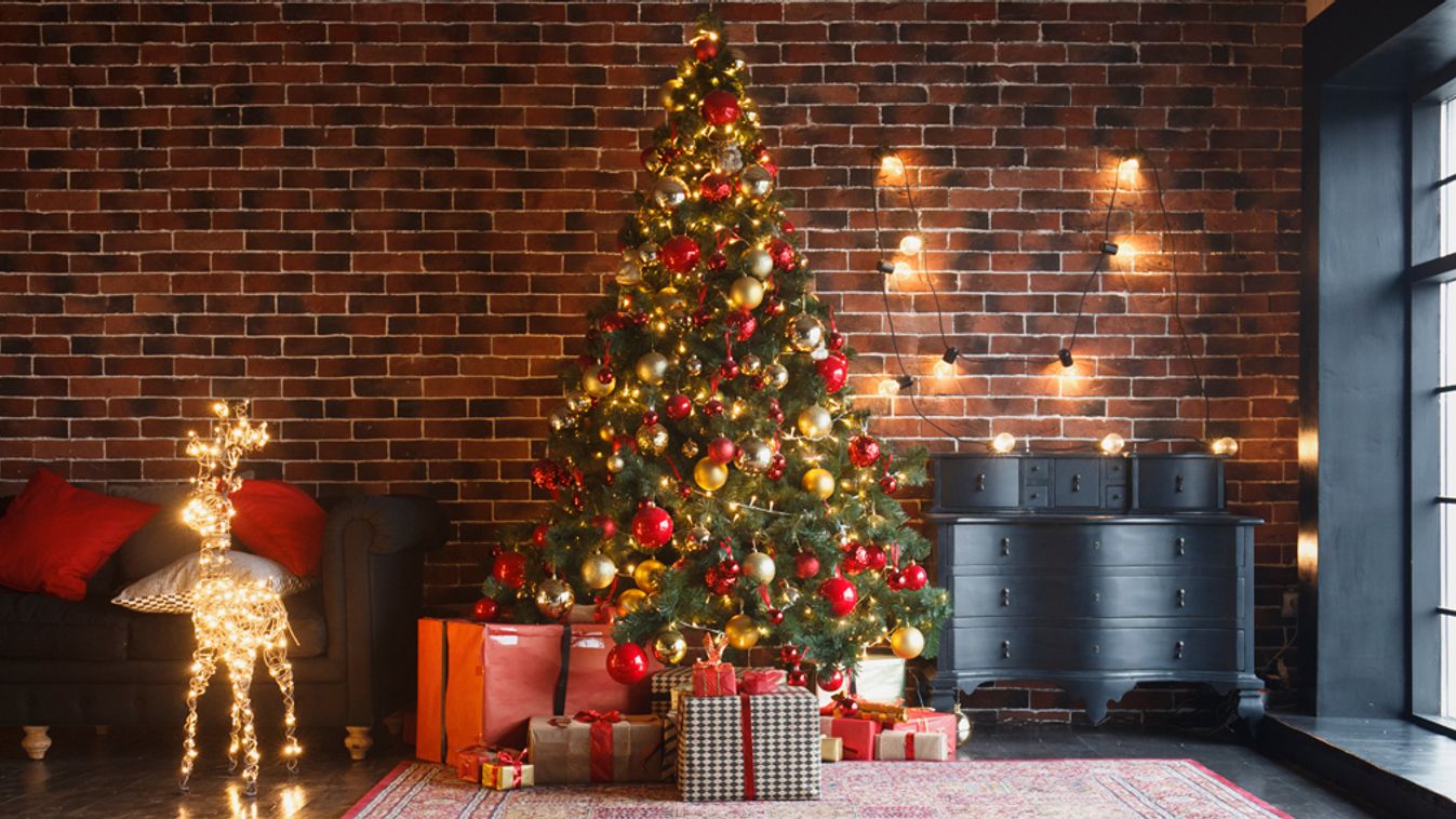 karácsony Tűz jöjj velem! – Piros és arany karácsonyfadíszek 