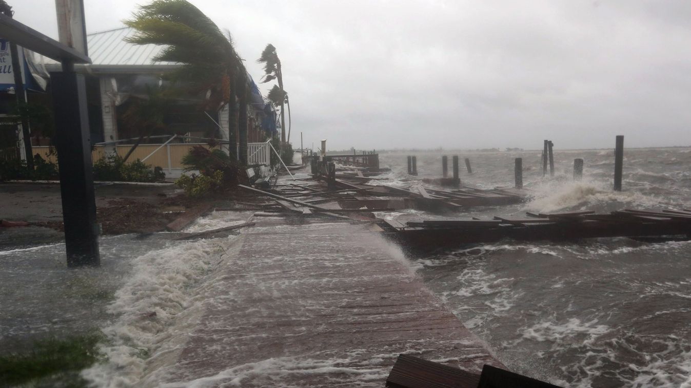 A Matthew hurrikán Floridában 