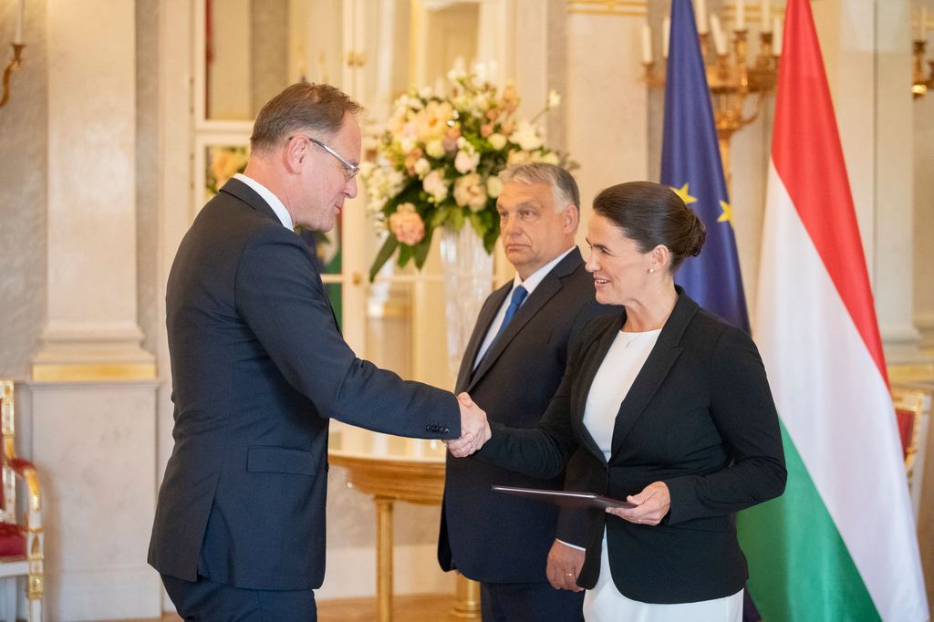 Novák Katalin, Orbán Viktor, Navracsics Tibor 