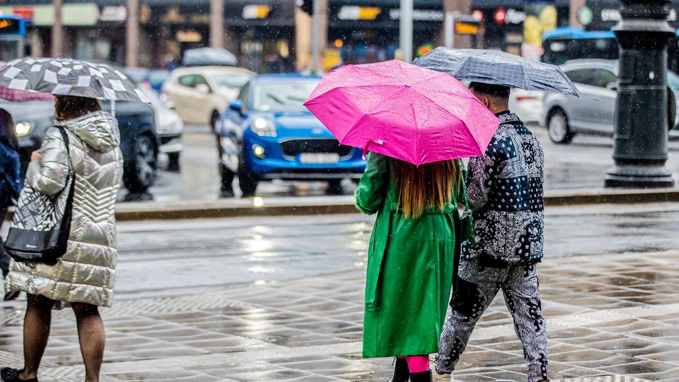 tavasz, eső, időjárás, borult, felhős, város, Budapest, esernyő 