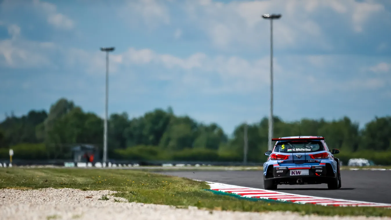 AUTO - WTCR  SLOVAKIA 2019 auto championnat du monde circuit course fia mai motorsport slovaquie tourisme wtcr 05 NORBERT MICHELISZ, (HUNGARY), BRC HYUNDAI N SQUADRA CORSE, HYUNDAI I30 N TCR, action during the 2019 FIA WTCR World Touring Car cup race of S