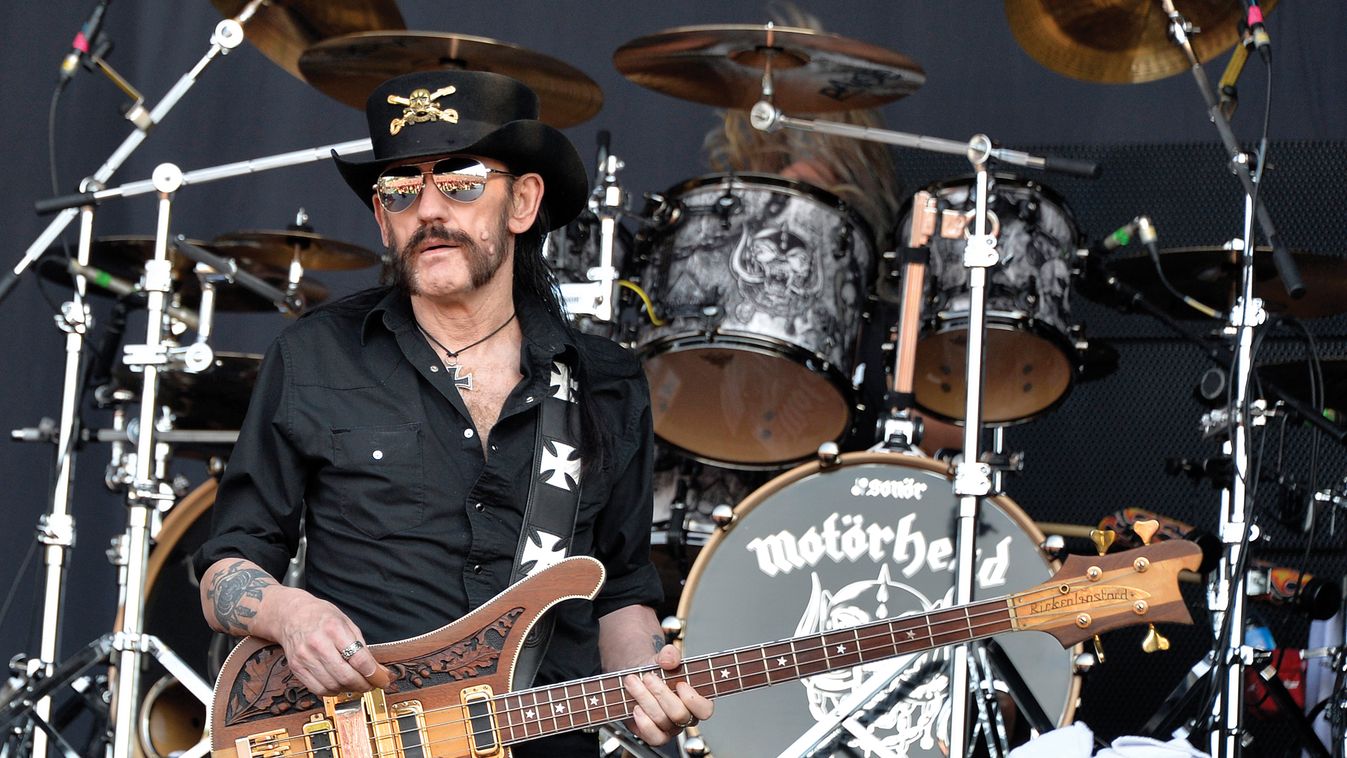 Gyászol a rockvilág! Elhunyt Lemmy Kilmister, a Motorhead legendás énekese 