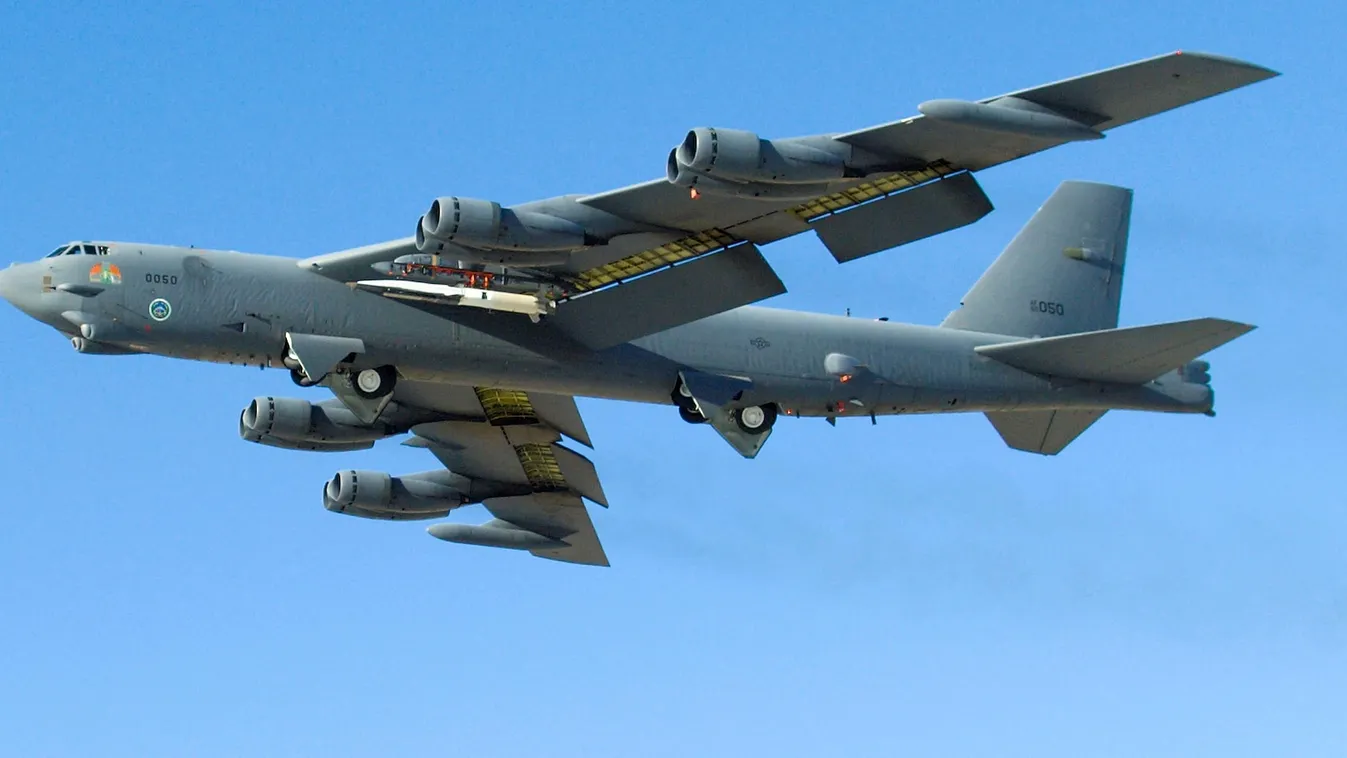Horizontal This US Air Force photo obtained May 27, 2010 shows an X-51A Waverider successfully launched from a B-52 Stratofortress on May 26, 2010. The US Air Force on May 26 test launched a hypersonic cruise missile, with the vehicle accelerating to Mach