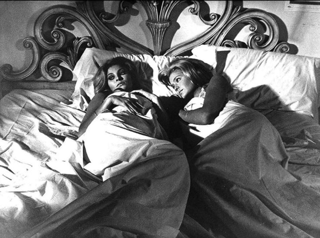 Raquel Welch and Farrah Fawcett in Myra Breckinridge (1970) 