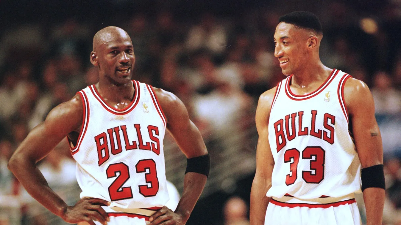 Michael Jordan - Chicago Bulls - Scottie Pippen 