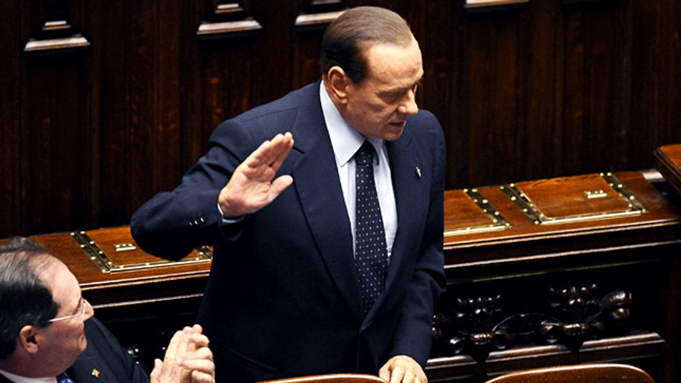 Lemond Silvio Berlusconi, az olasz parlament alsóháza elfogadta a meszorító csomagot, olasz kormányválság