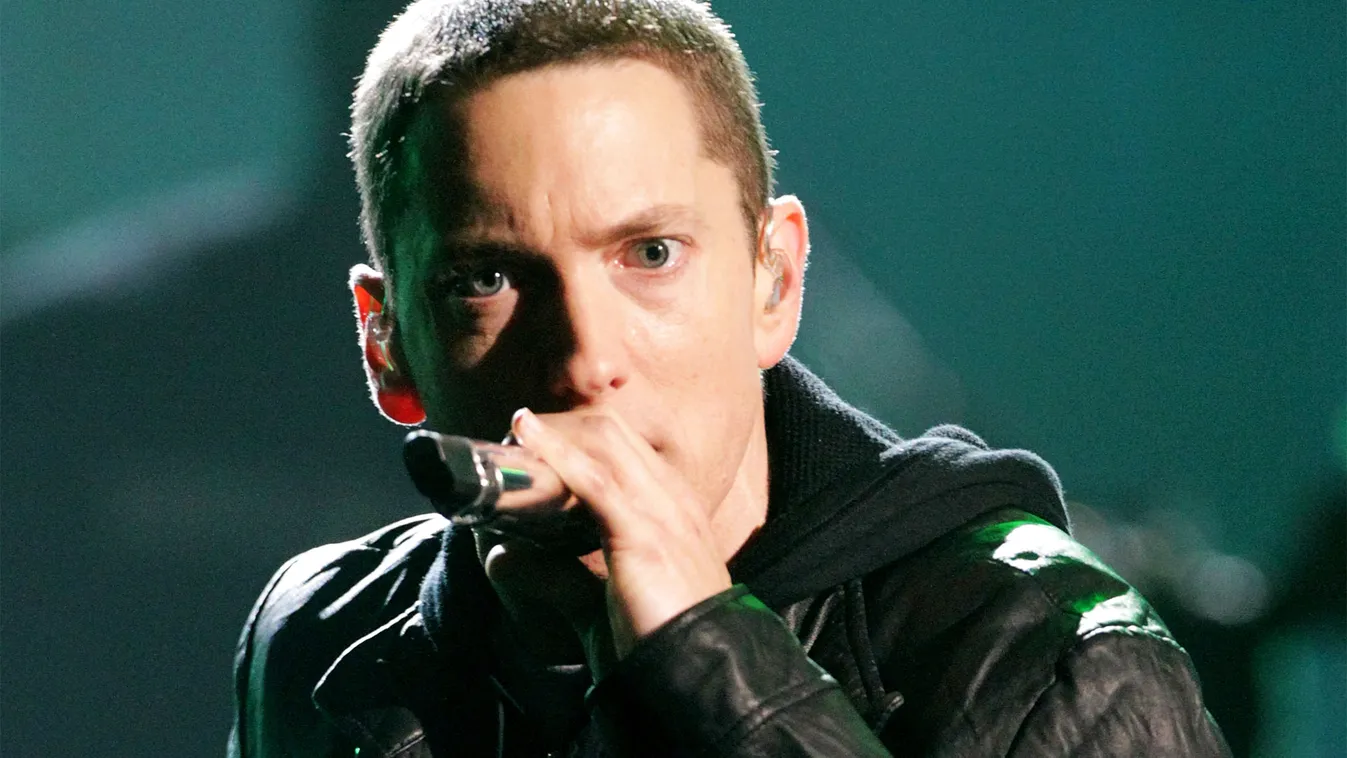 Eminem Hírességek, akiket tinimamik neveltek fel család 