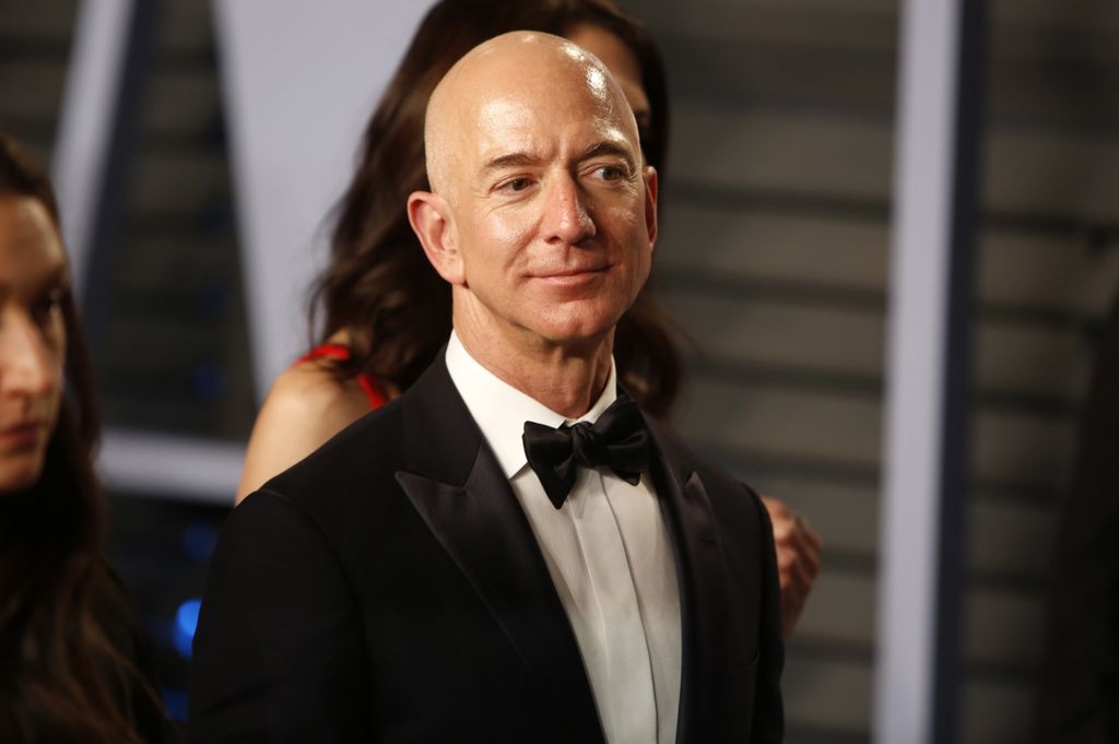 Ennyit keresnek a leggazdagabbak – galéria, Jeff Bezos 