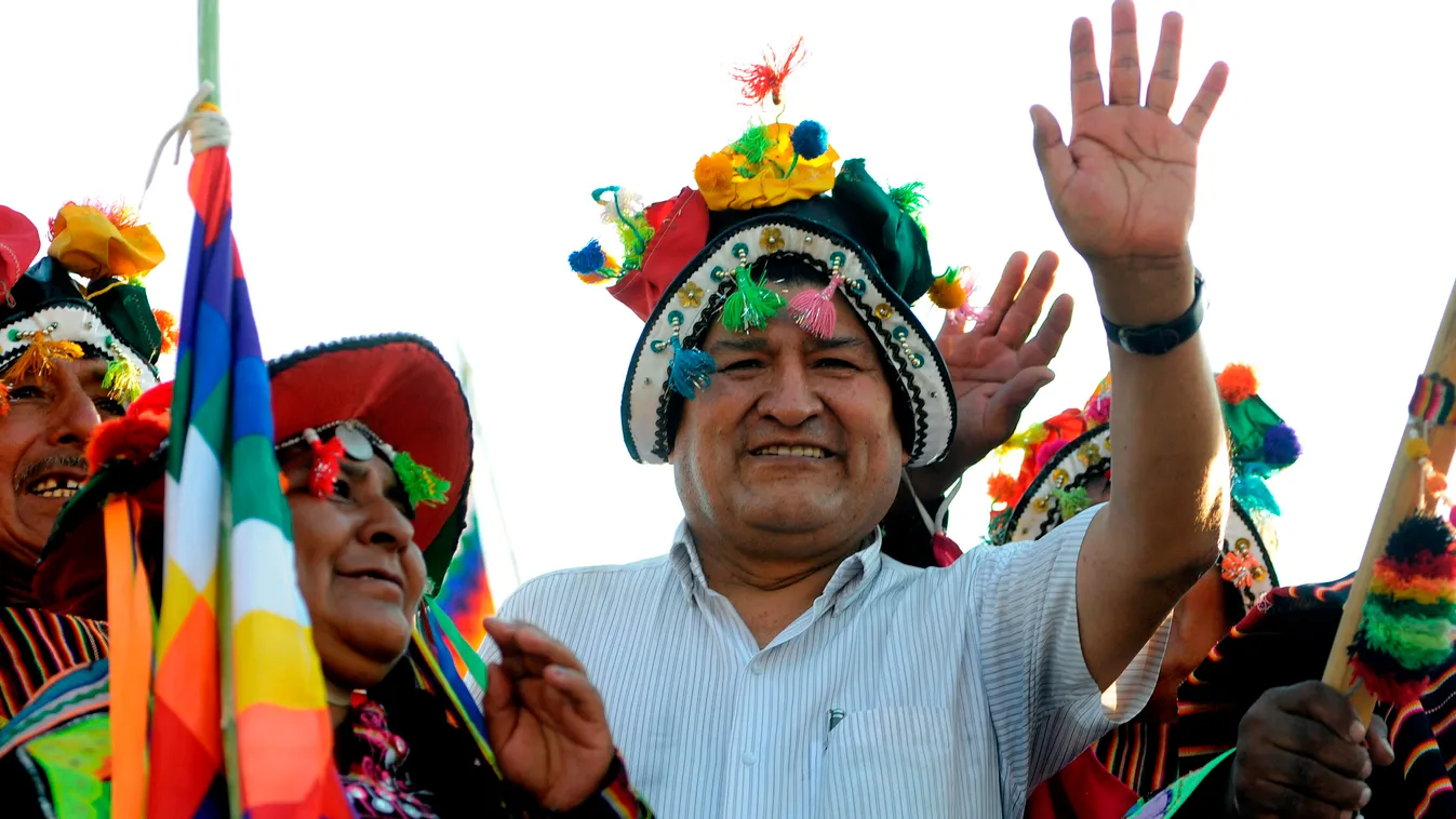 Horizontal Former Bolivian President Evo Morales, exiled in Argentina, takes part in a meeting organized by the Bolivianos Unidos group in Mendoza, to support the presidential candidate of the Movement to Socialism (MAS) party, Luis Arce, in Mendoza, Arge