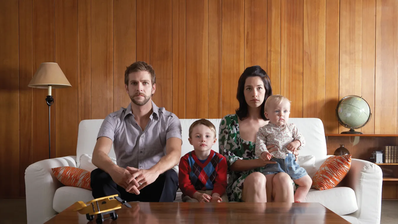 túl tökéletes család Az internet újgenerációs rémei: az anyák család 