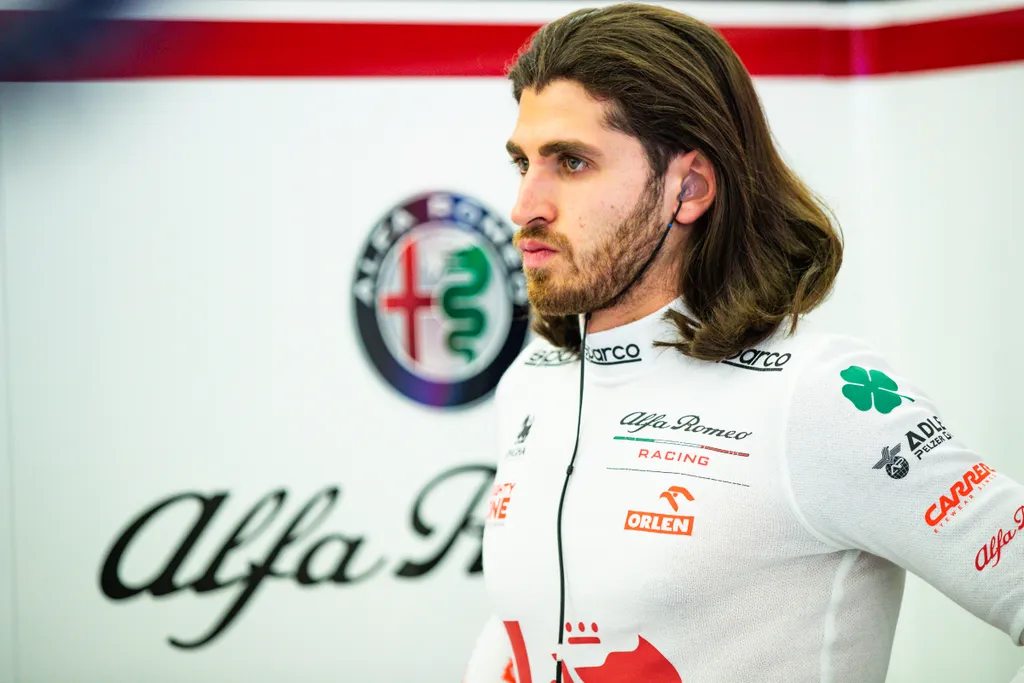 Forma-1, Antonio Giovinazzi, Alfa Romeo Racing, Bahrein teszt 1. nap 