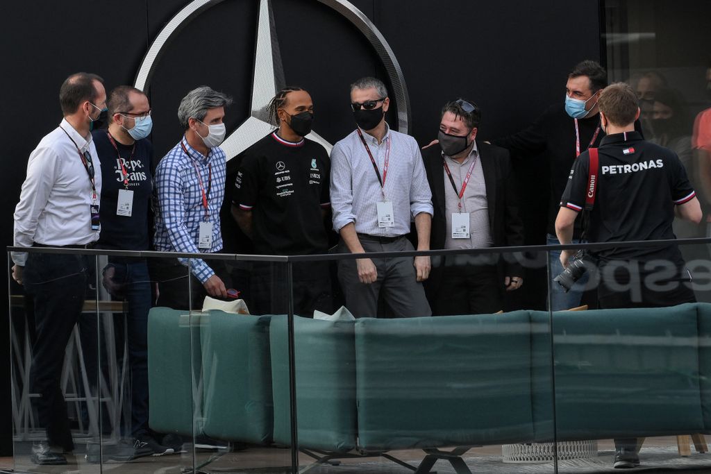 Forma-1, Lewis Hamilton, Barcelona teszt 2022, 2. nap 