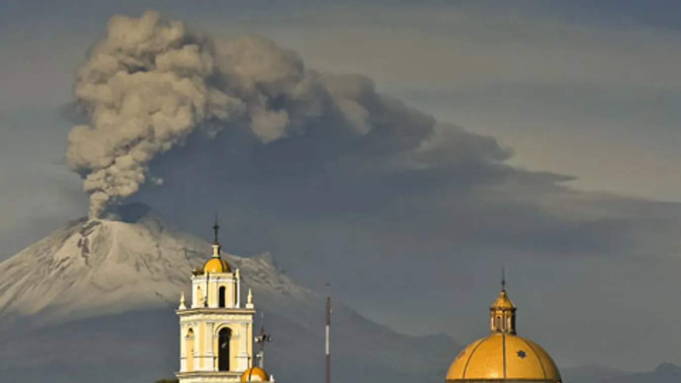 Popocatépetl, füstölgő vulkán, 