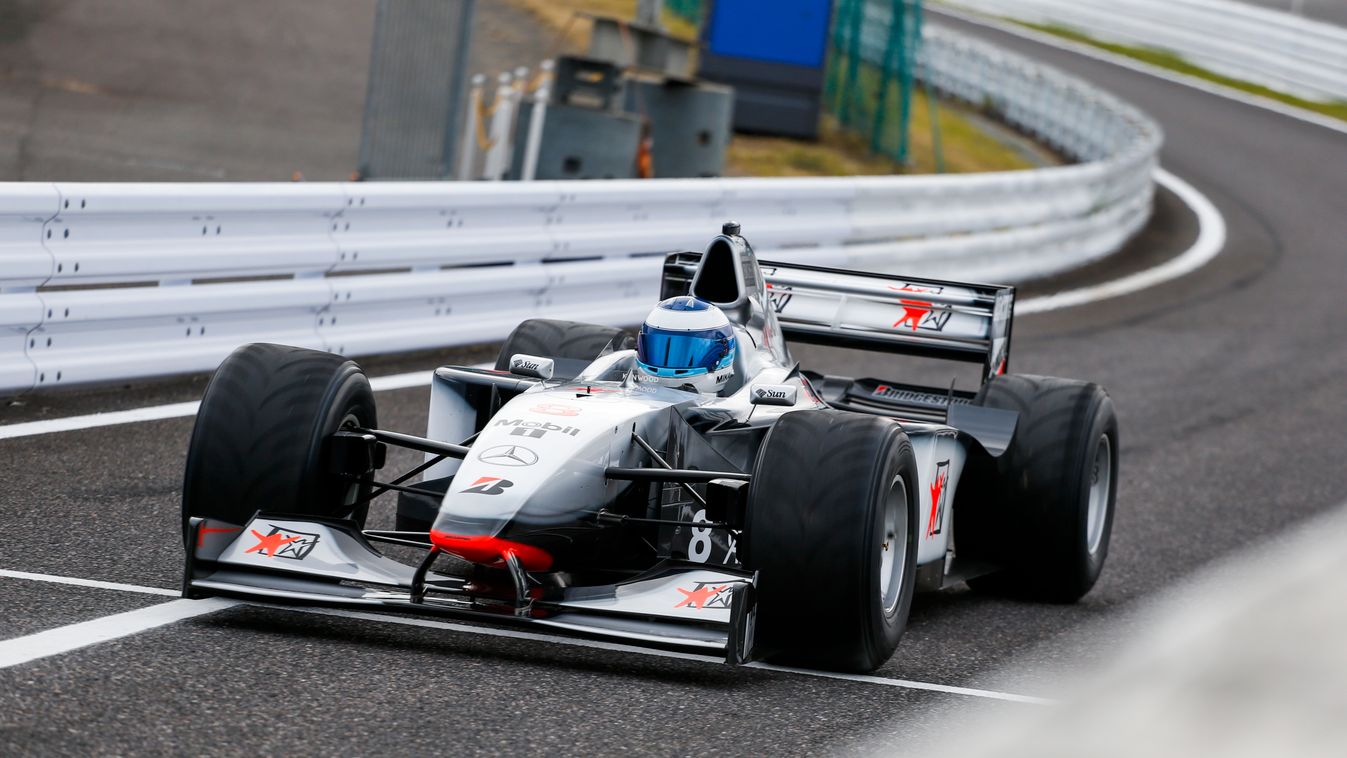 Forma-1, Mika Häkkinen, McLaren Mp4/13, Japán Nagydíj 