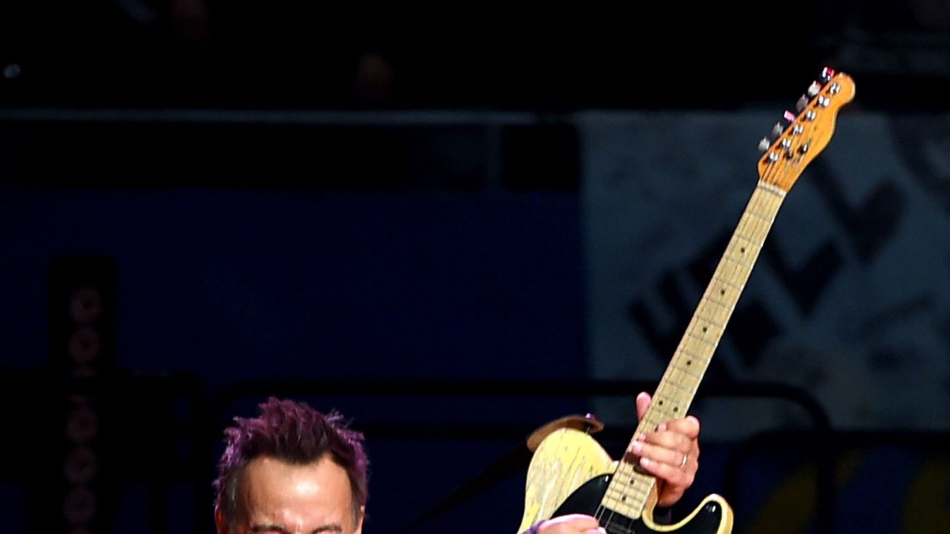 Bruce Springsteen And The E Street Band Performs At The Los Angeles Sports Arena GettyImageRank2 People Performance VERTICAL THREE QUARTER LENGTH USA California City Of Los Angeles One Person MUSIC Photography Bruce Springsteen Arts Culture and Entertainm