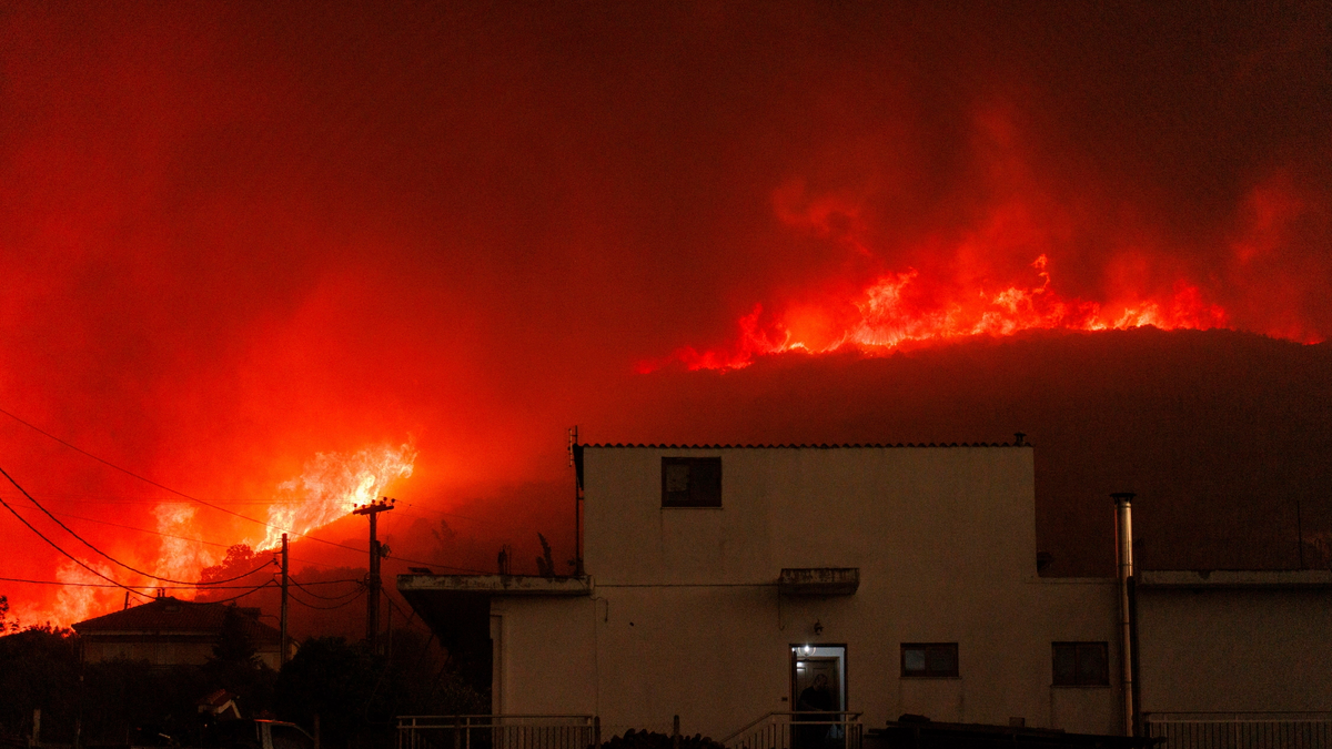 Τεράστιες πυρκαγιές θα μπορούσαν να καταστρέψουν ξανά την Ελλάδα