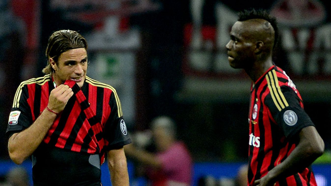 Mario Balotelli és Alessandro Matri az AC Milan labdarúgói