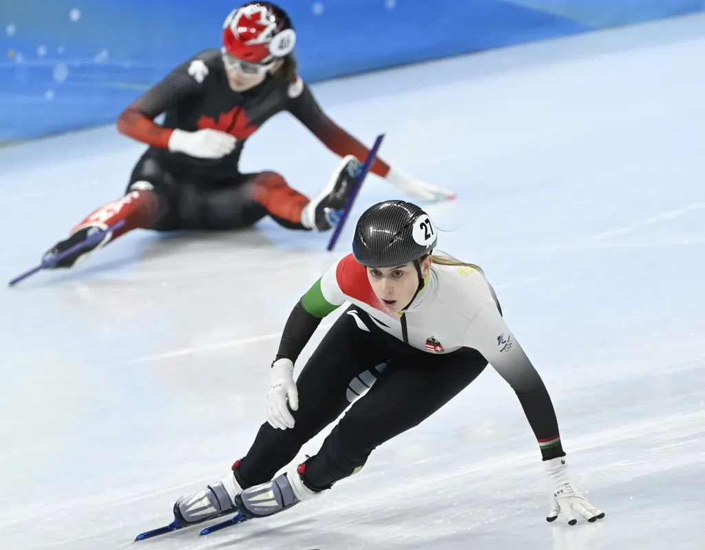 téli olimpia 2022, rövid pályás gyorskorcsolya; női 1500 m negyeddöntő, KÓNYA Zsófia 