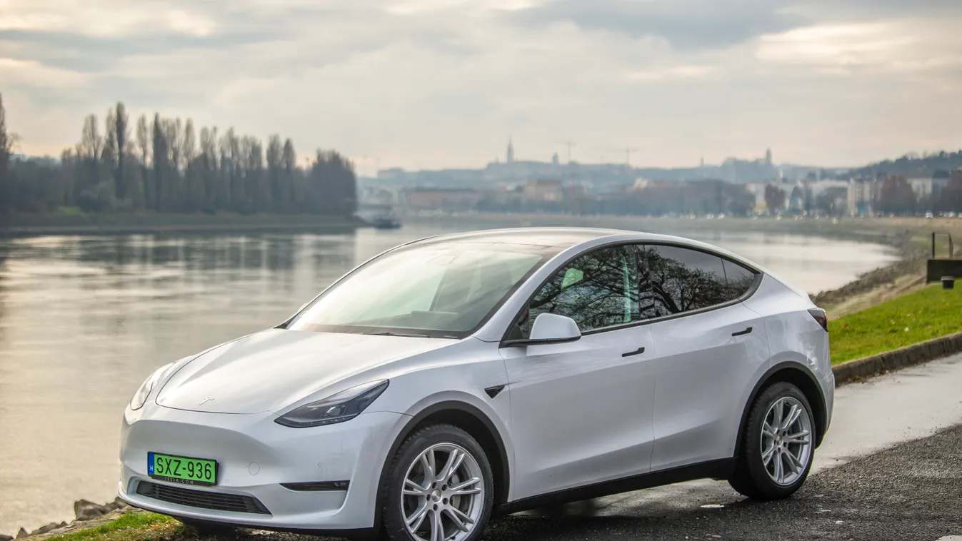 Tesla Model Y, tesla, autó, bemutató, teszt 