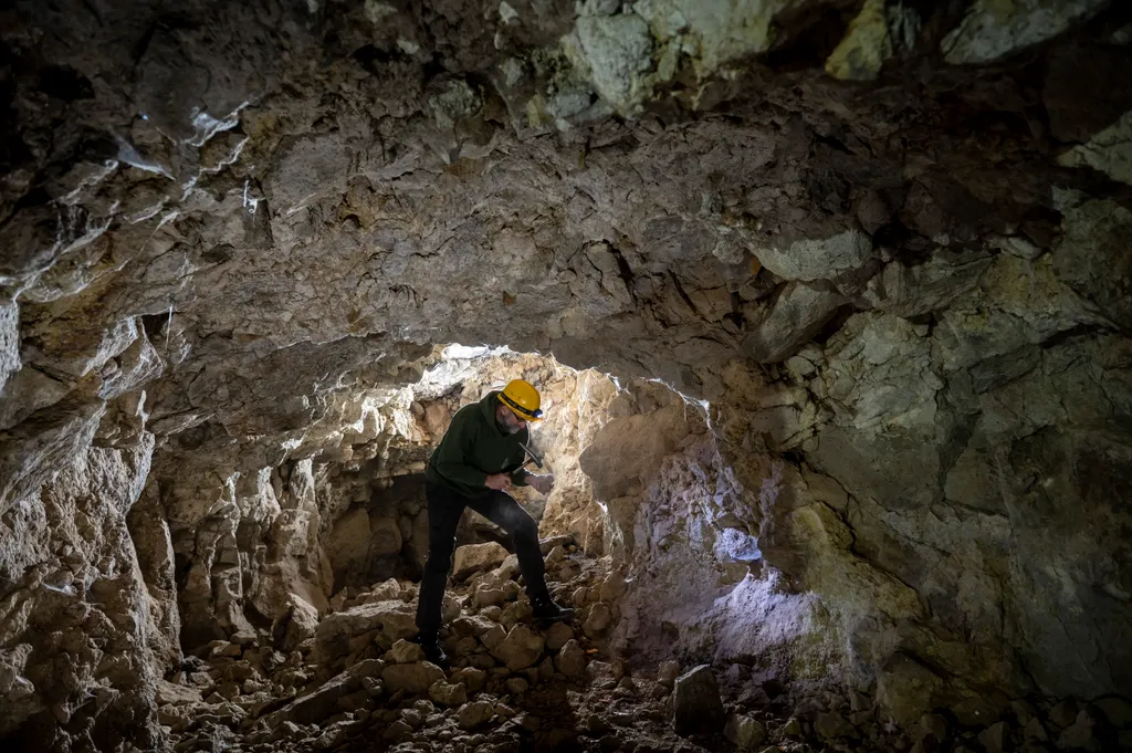 Ismeretlen barlangra bukkantak Mátraverebély-Szentkúton, galéria, 2021 
