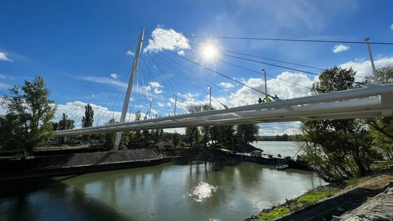 Nemzeti Atlétikai Központ hídjának próbaterhelése, Nemzeti Atlétikai Központ, híd 