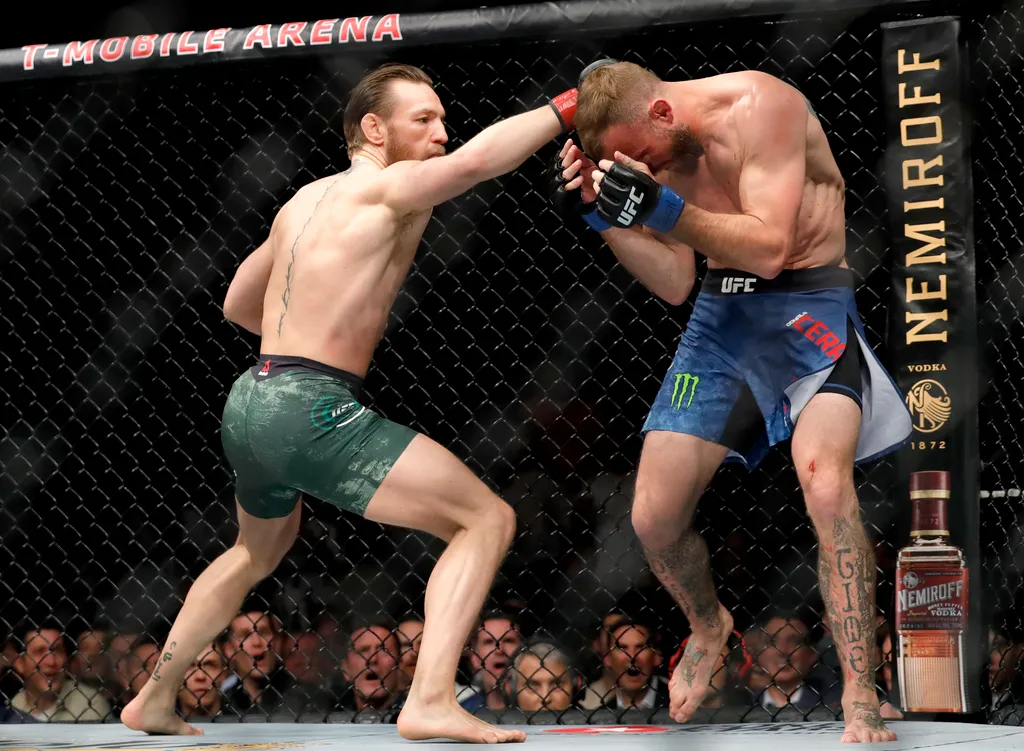 Conor McGregor v Donald Cerrone GettyImageRank2 SPORT MARTIAL ARTS 