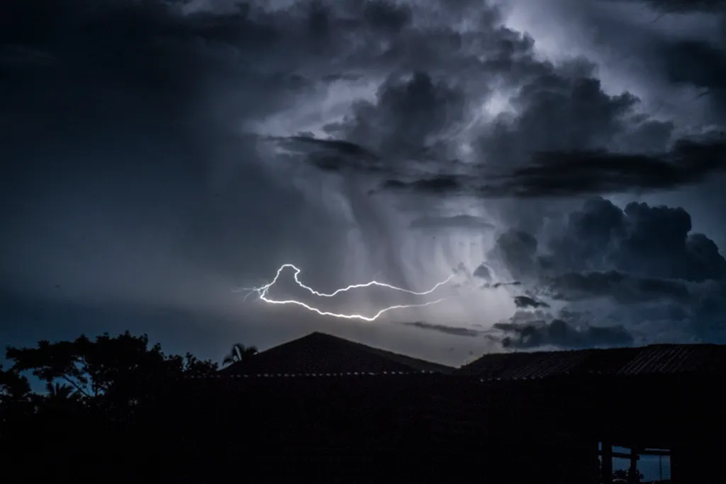 Catatumbói villámlás, Maracaibo-tó 