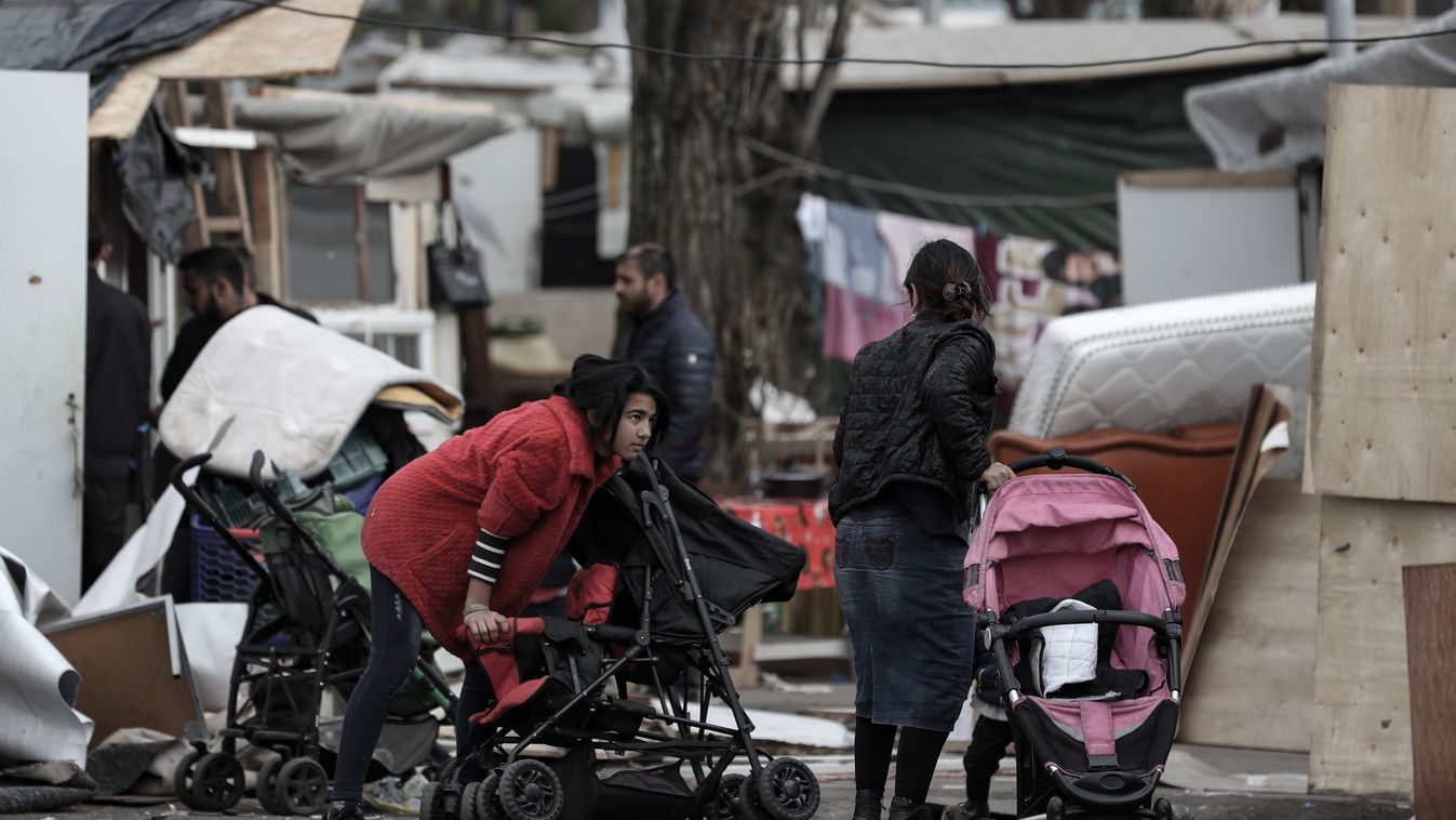 párizsi romániai romák, Roma közösség Párizs közelében 