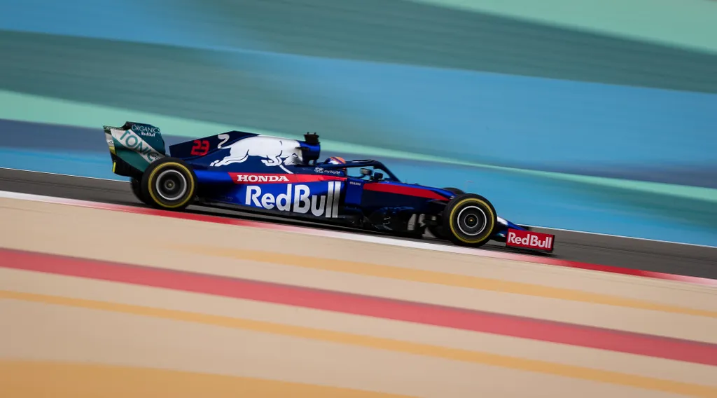 Forma-1, teszt, Bahrein, Alex Albon, Scuderia Toro Rosso 