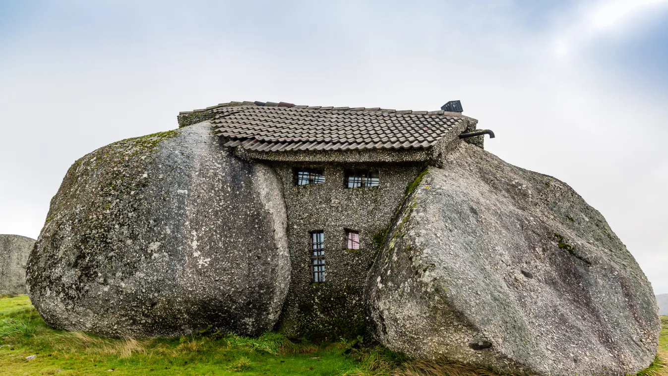 Casa do Penedo 