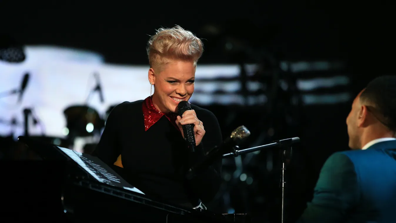 P!nk pink énekes ének előadó zene 