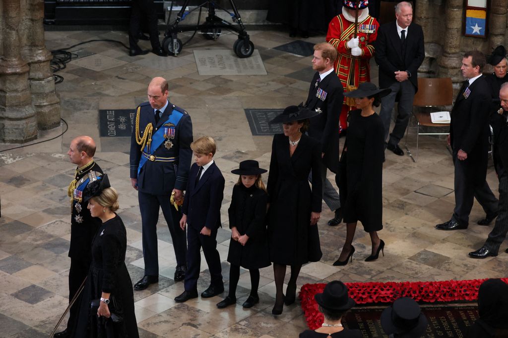 II. Erzsébet brit királynő, II. Erzsébet temetése, temetés, halála, II. Erzsébet halála, királynő, royals deat, Vilmos herceg, Katalin hercegné, Sarolta, György, 