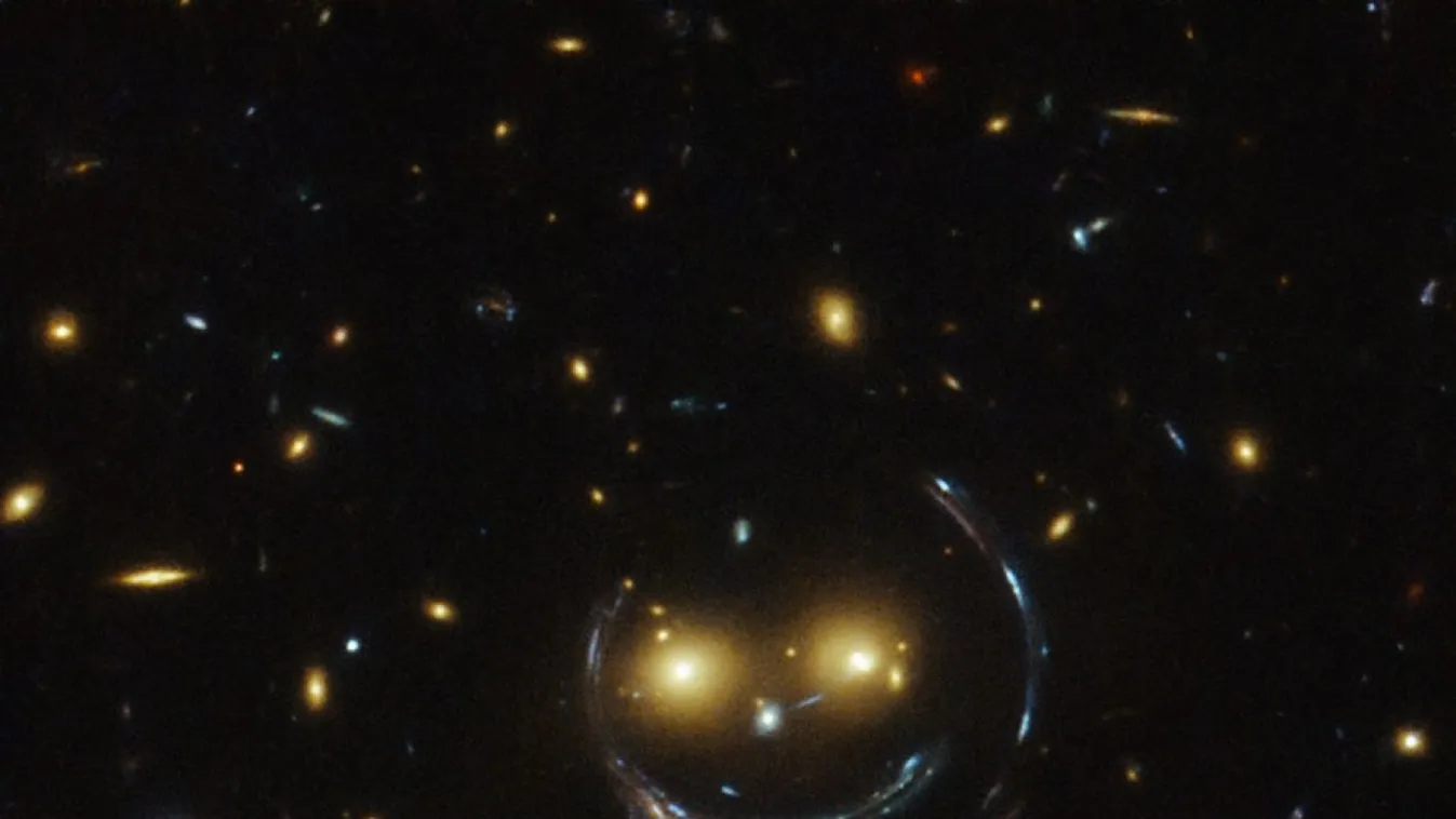 SDSS J1038+4849 galaxishalmaz 