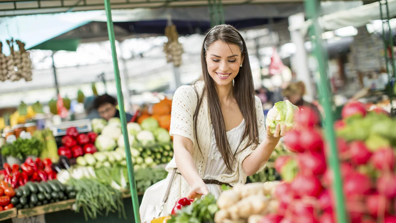 nő piac zöldség Honnan kerülnek ételeink az asztalra ? Így válassz minőségi termékeket 