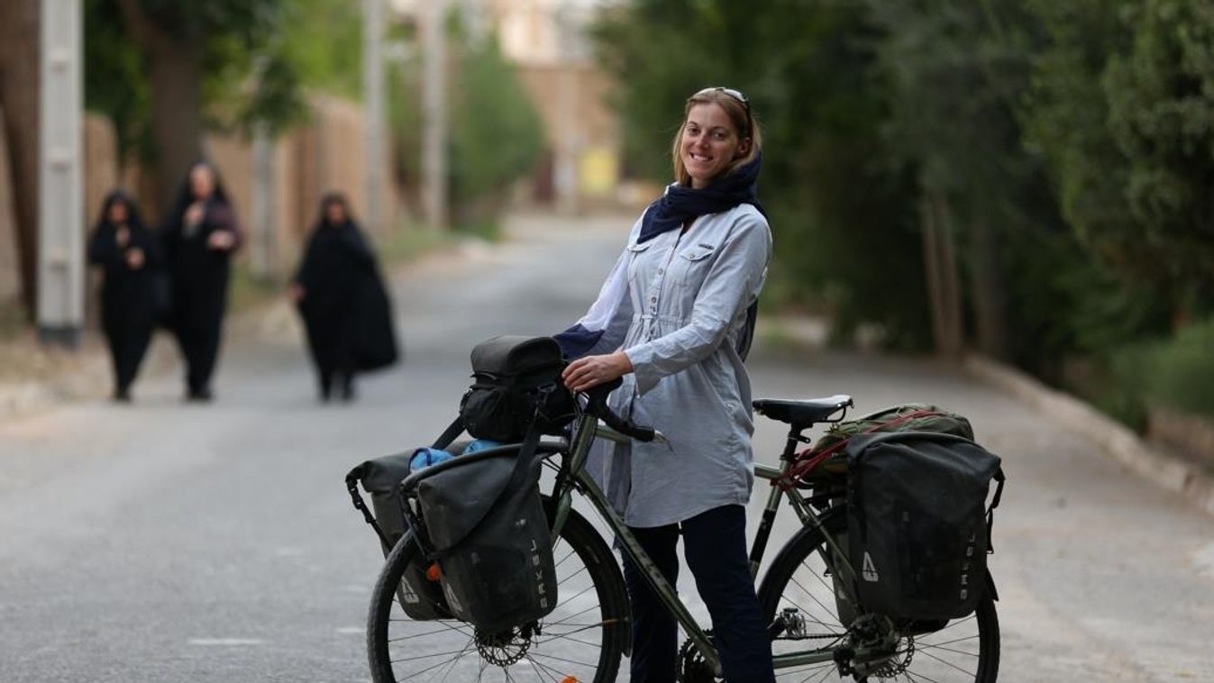 Rebecca Lowe interjú biciklitúra Közel-Kelet 