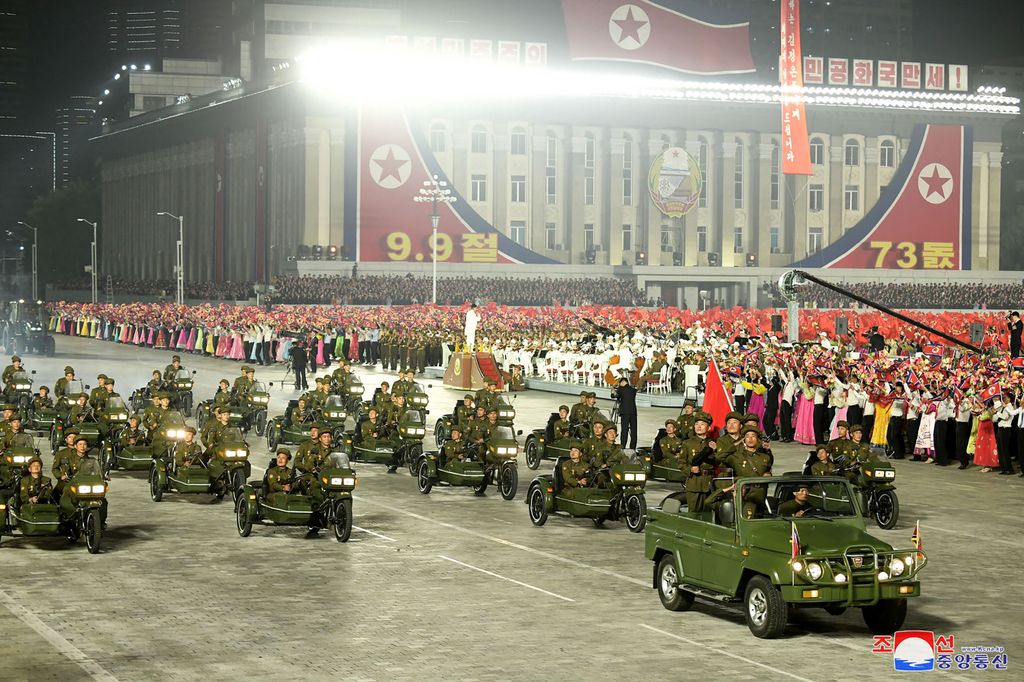 Észak Korea alapításának 73. évfordulója 