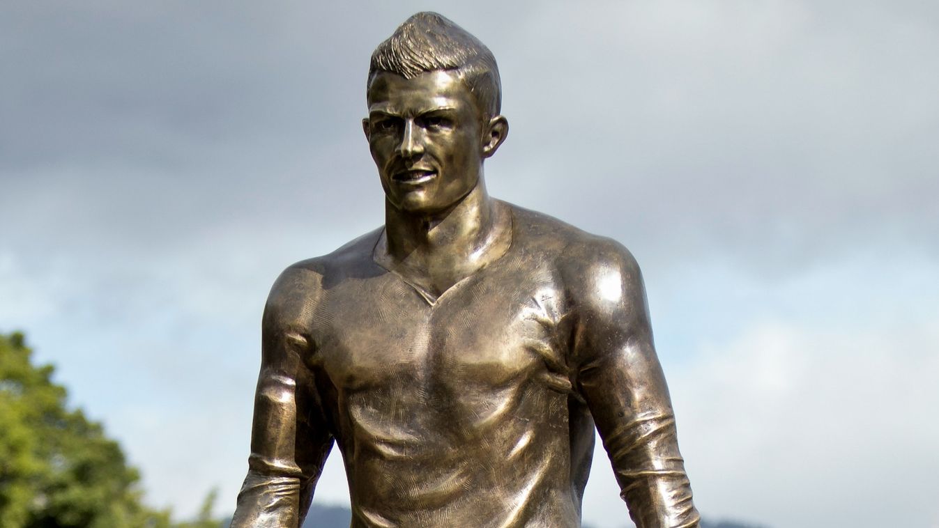 Cristiano Ronaldo szobor Funchal 
