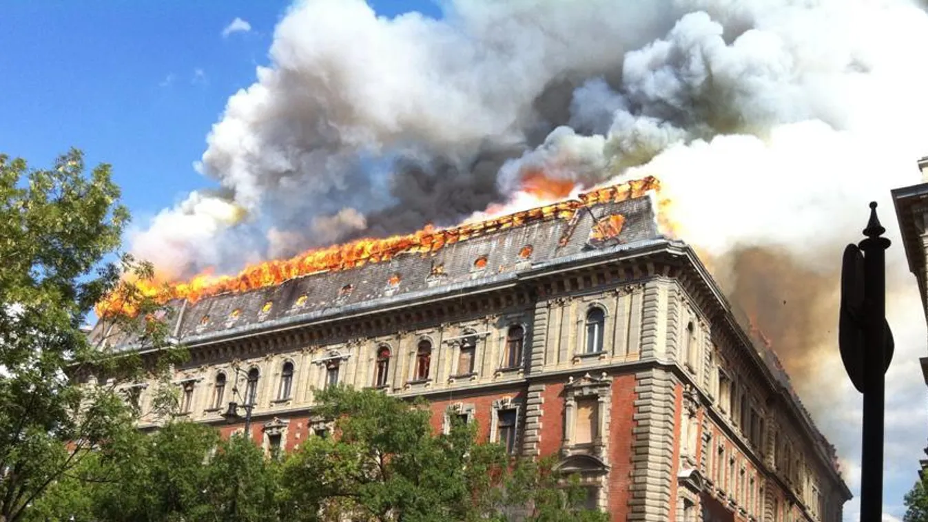 Kigyulladt egy ház az Andrássy úton, lángolt egy palota teteje a Kodály Köröndnél, tűz 