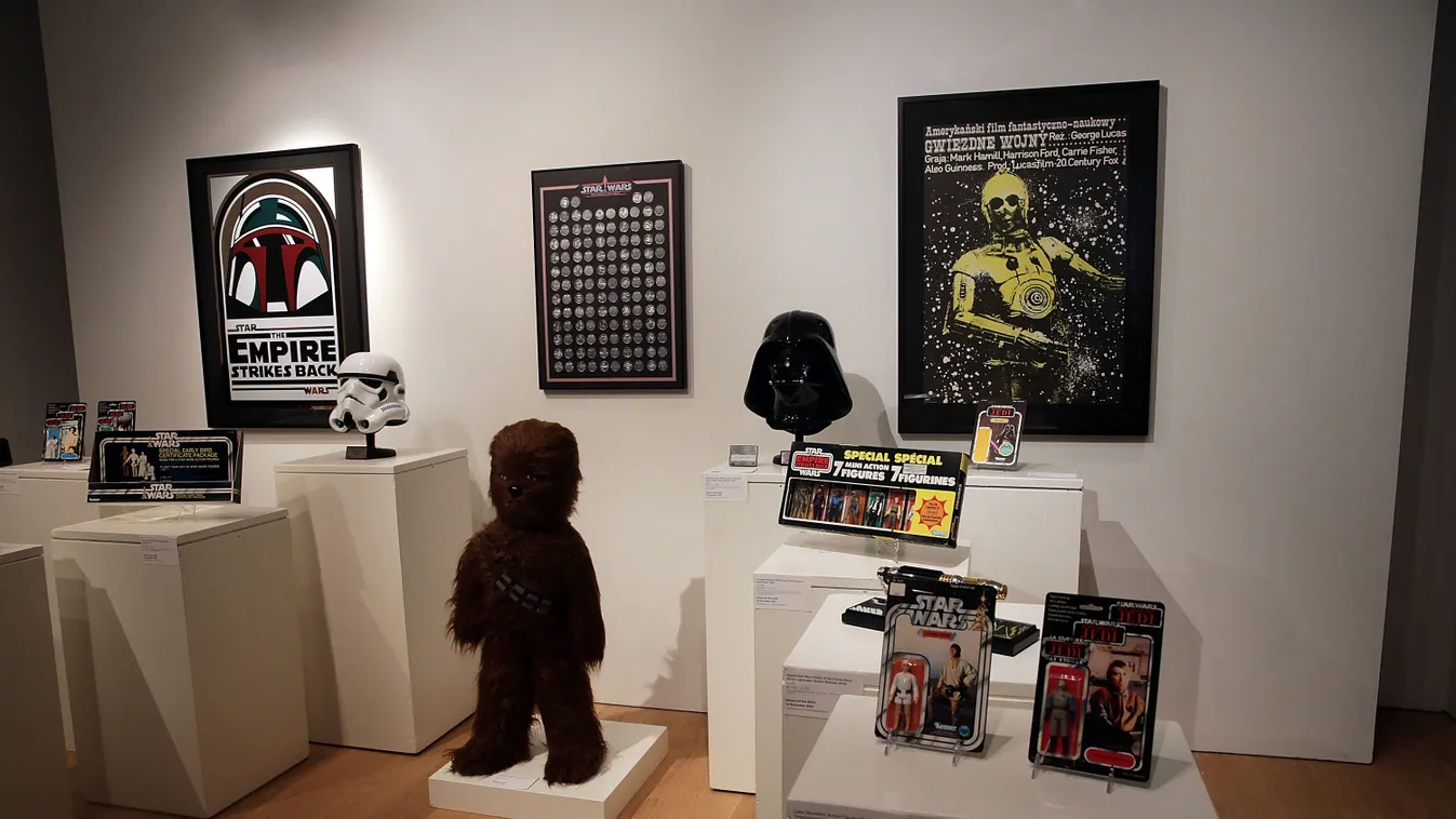 Star Wars-játékok Sotheby's To Auction Star Wars Collectibles GettyImageRank2 Collection Space Series HORIZONTAL Waiting USA INTERNET New York City AUCTION FILM Group Of Objects Photography Film 