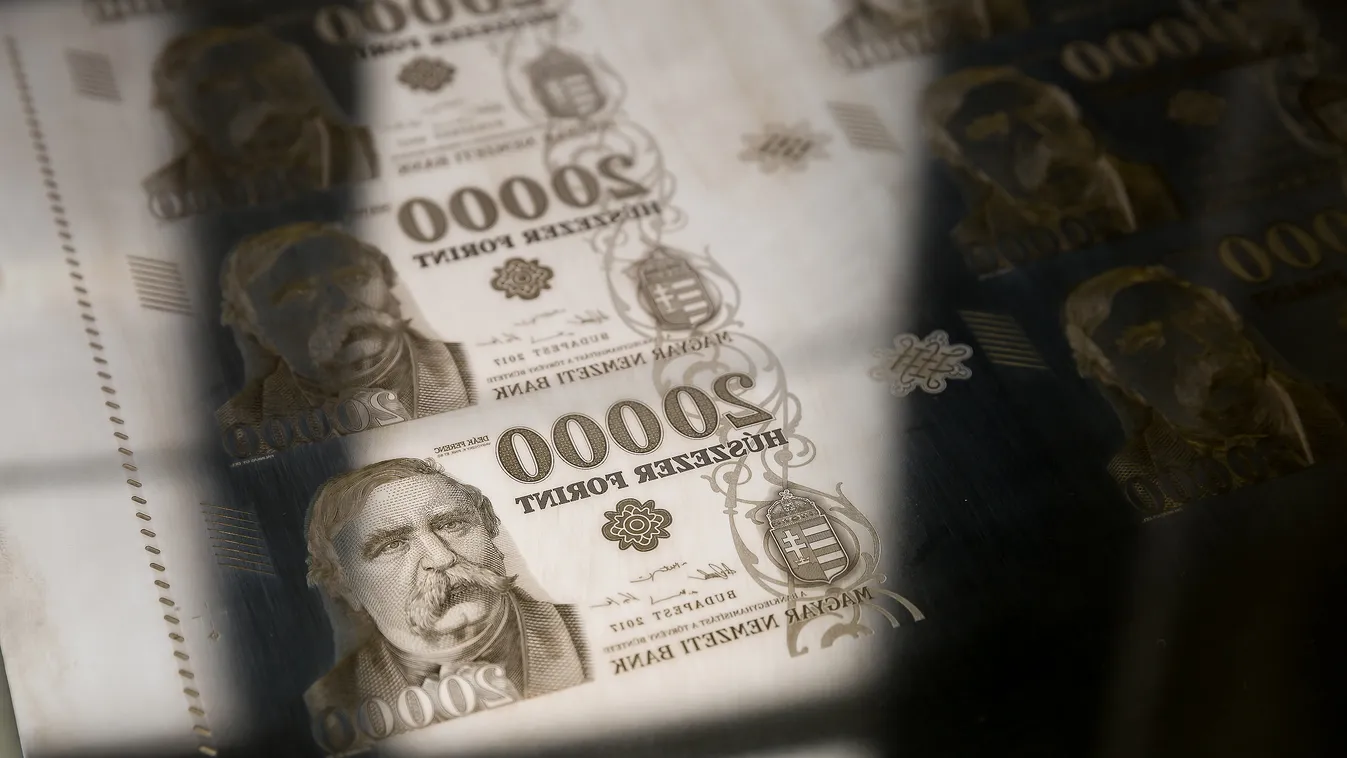 MNB pénzverde pénz forint pénzverdéjének sajtóbejárása Pénzkészítés Pénz Pénznyomtatás Magyar Nemzeti Bank Bankjegy 