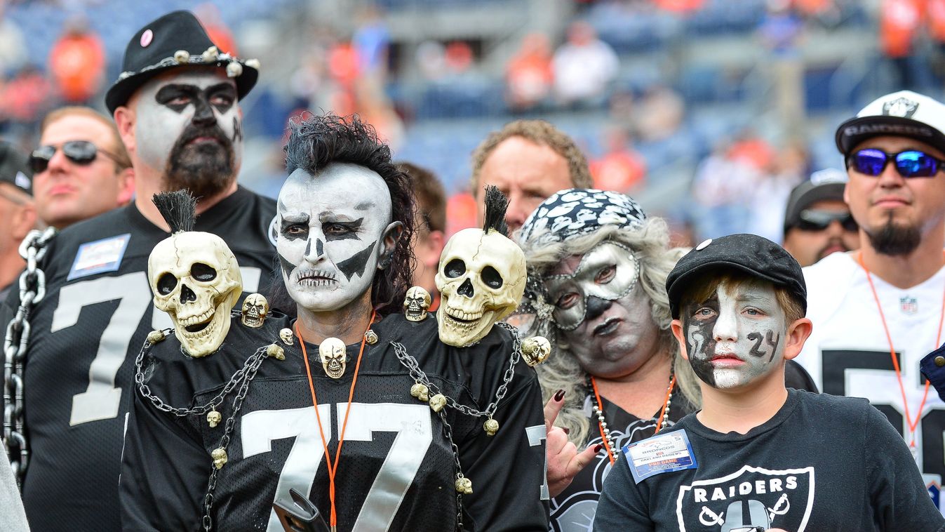 Oakland Raiders v Denver Broncos GettyImageRank2 Dressing Up SPORT HORIZONTAL Human Face American Football - Sport Looking USA STADIUM Denver Face Paint Fan - Enthusiast Photography Oakland Raiders NFL Sports Authority Field at Mile High Denver Broncos Ma