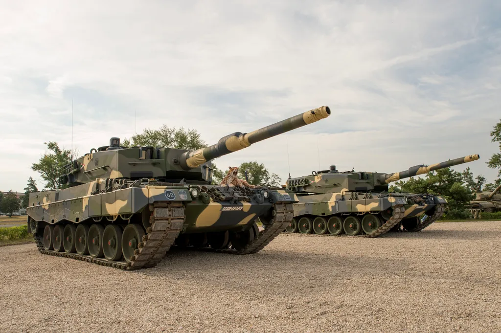 Leopard 2A4HU, harckocsi 