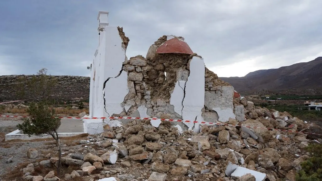 földrengés, Kréta, összeomlott kápolna 