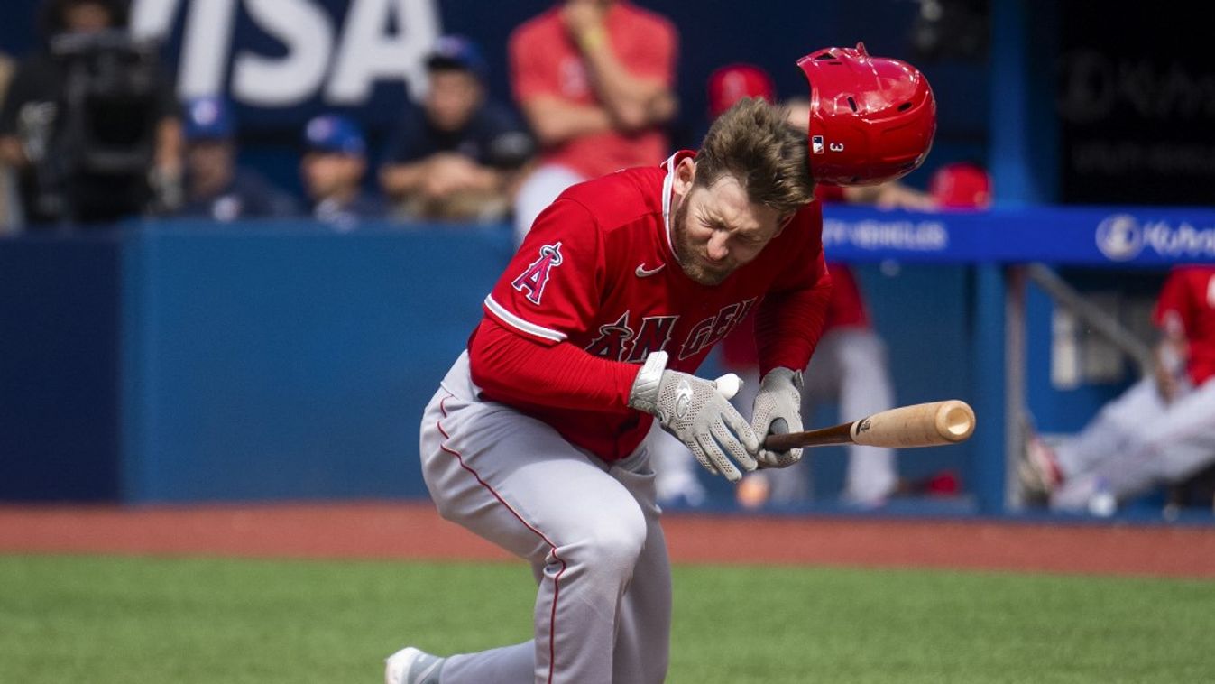 Los Angeles Angels v Toronto Blue Jays GettyImageRank1 Three People Full Length Baseball - Sport Canada Ontario - Canada Toronto Rogers Centre One Person Color Image Batting - Sports Activity Baseball Pitcher Incidental People Photography Facial Expressio