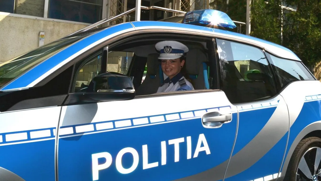 BMW i3 román rendőr 