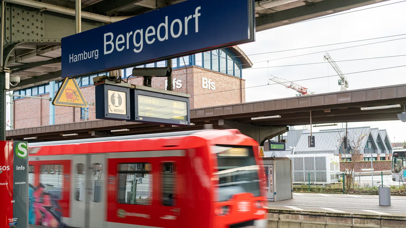 Hamburg S21 Mobility Bergedorf s-bahn DSH Digitale Schiene Hamburg Mainline Ml Train DSH - S-Bahn Bergedorf
Világpremier: A DB és a Siemens bemutatják az első önvezető vonatot 