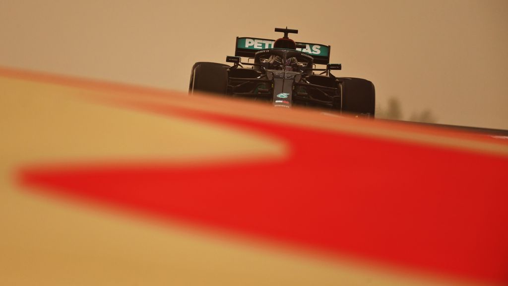 Forma-1,Lewis Hamilton, Mercedes, Bahrein teszt 1. nap 
